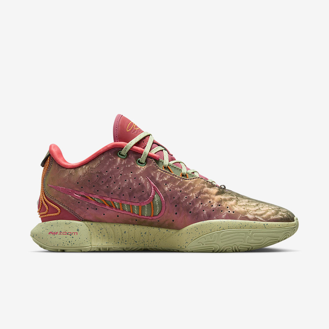 NIKE LEBRON XXI EP QUEEN CONCH