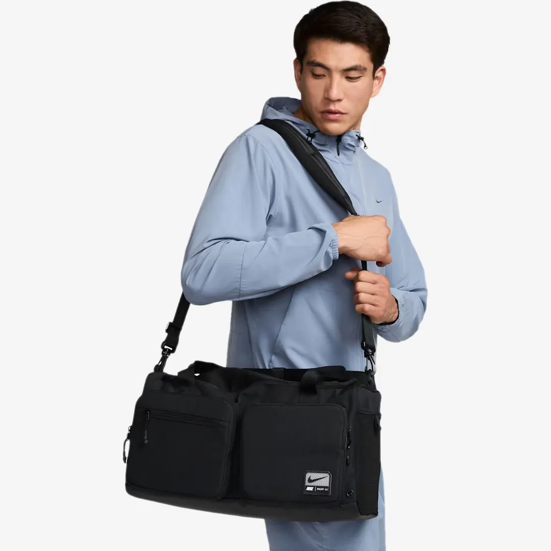 NIKE UTILITY POWER 2.0 DUFFEL BAG SMALL 31L BLACK