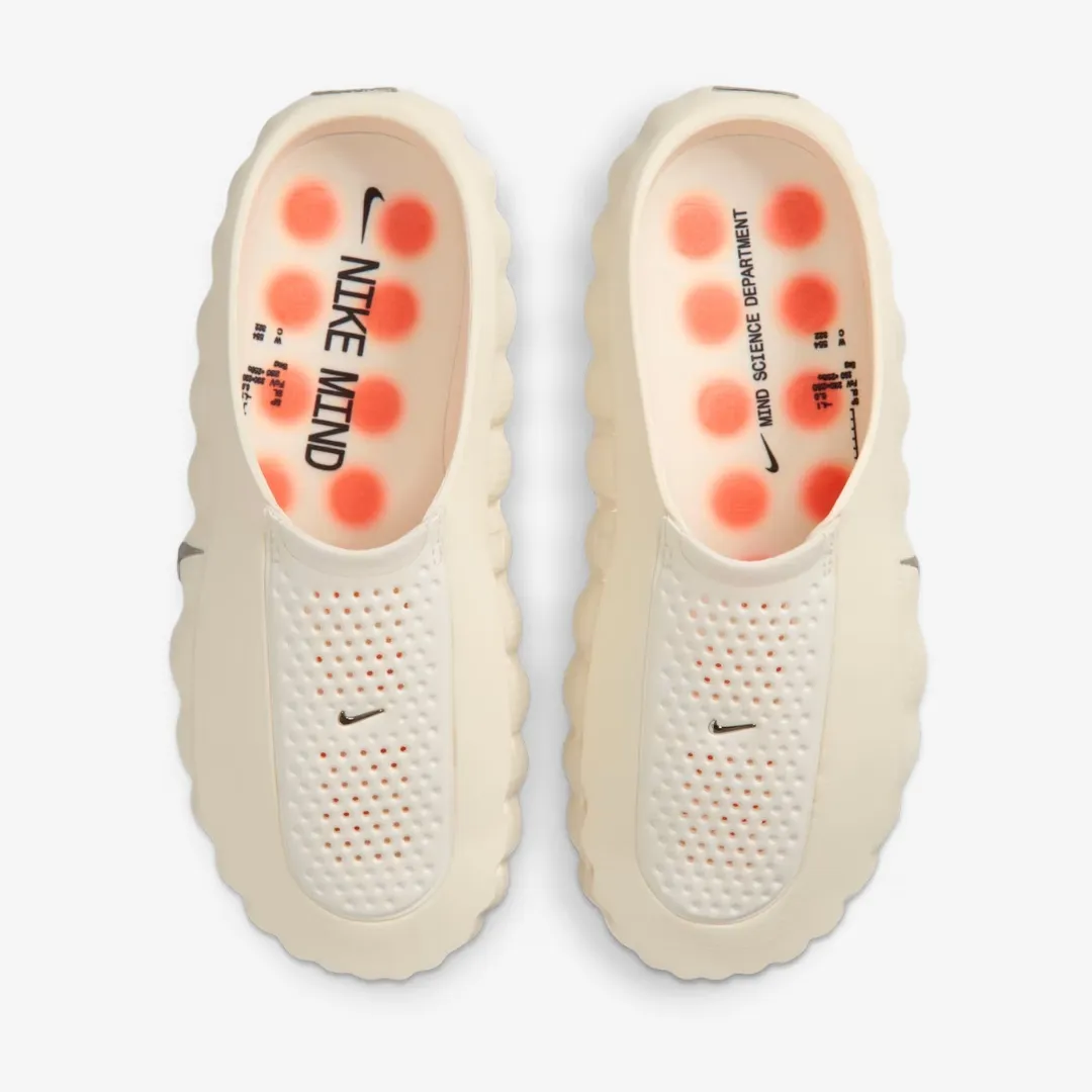 NIKE MIND 001 WOMEN'S PREGAME MULES SAIL HYPER CRIMSON