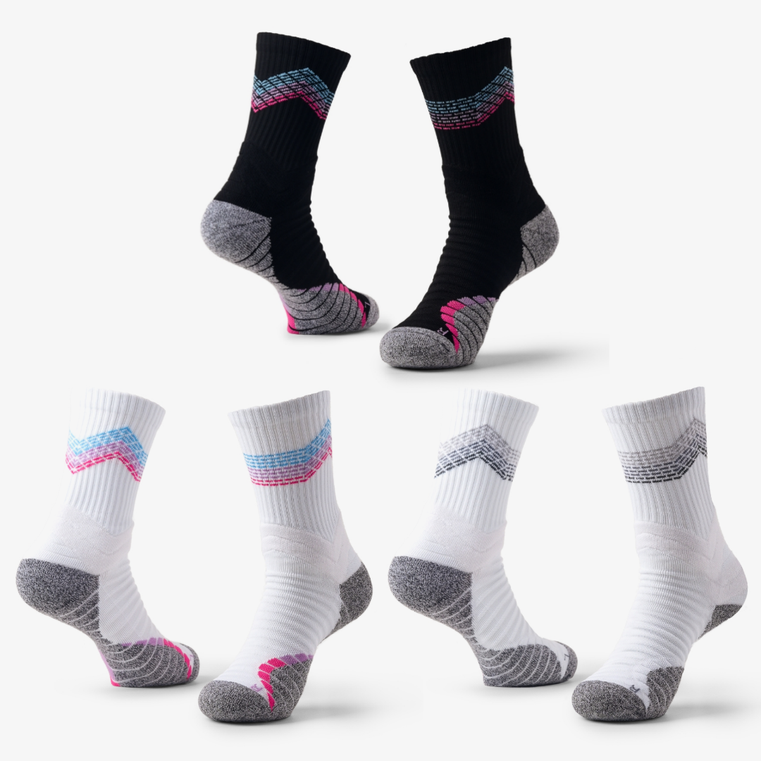 THE GOOD OMEN PERFORMANCE BASKETBALL SOCKS